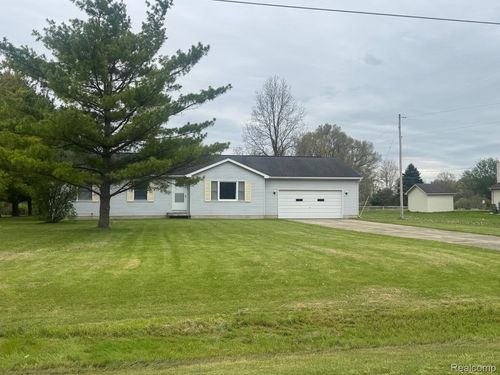 10056 Carlee June Dr, Fenton, MI, 48430-9531 | Card Image