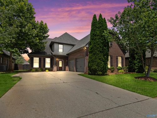 112 Rainwood Dr Sw, Huntsville, AL, 35824-3124 | Card Image