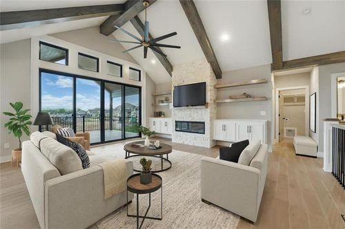 361 Nw Patch Ct, Lee's Summit, MO, 64081-3302 | Card Image