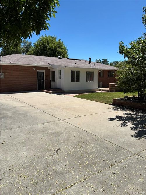 3091 S Yates St, Denver, CO, 80236-2024 | Card Image