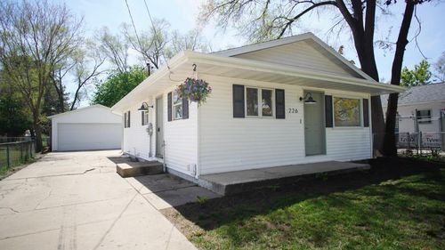 226 Caldwell Ave, Beloit, WI, 53511-3413 | Card Image