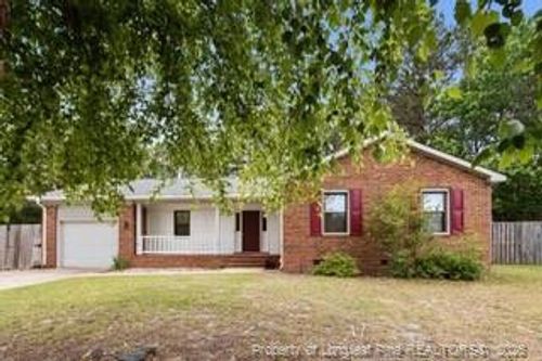 2004 Lakebarry Cir, Fayetteville, NC, 28304-4631 | Card Image