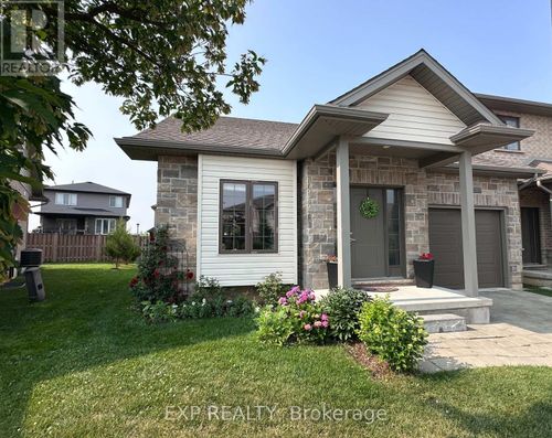 15-2910 Tokala Trail, London, ON, N6G0T9 | Card Image