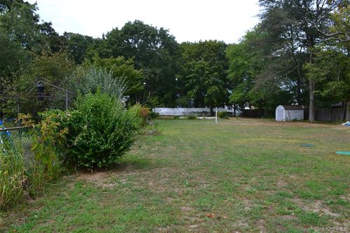 75 Sea Cliff St, Islip Terrace, NY, 11752-1020 | Card Image