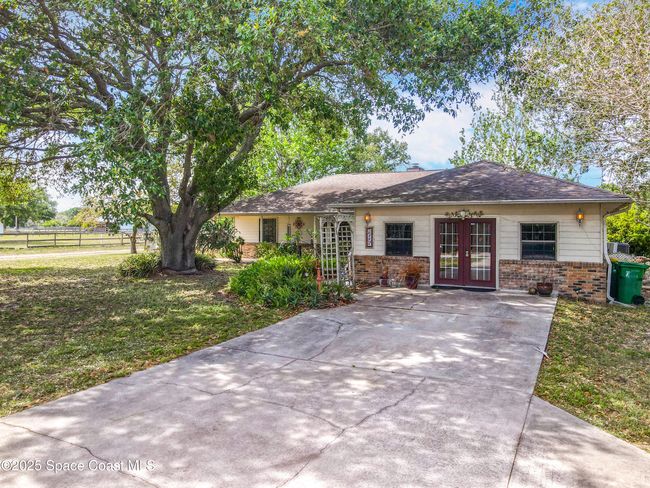 3320 Grantline Rd, House other with 3 bedrooms, 2 bathrooms and null parking in Mims FL | Image 8