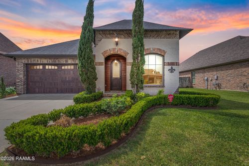 410 Easy Rock Landing Dr, Broussard, LA, 70518-7773 | Card Image