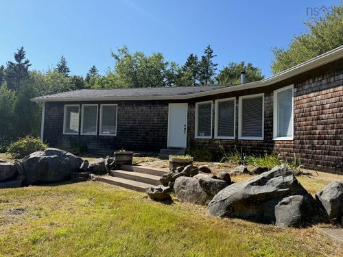 1679 Hectanooga Rd, Salmon River, NS, B0W2Y0 | Card Image