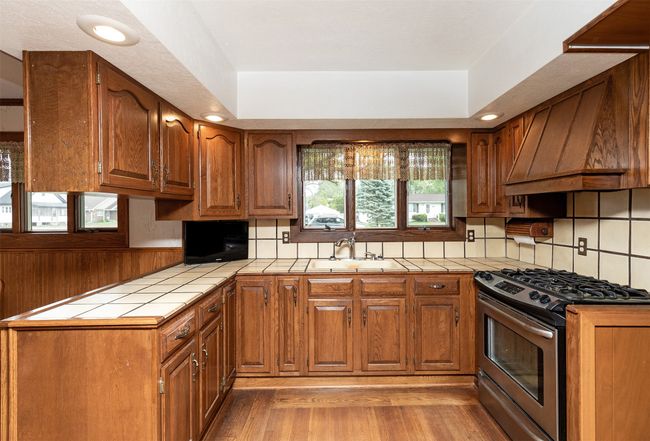 203 11 Th St, Home with 3 bedrooms, 3 bathrooms and null parking in Dallas Center IA | Image 6