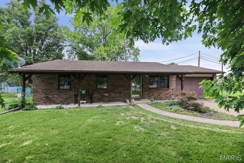 407 S Smith St, Smithton, IL, 62285-1716 | Card Image