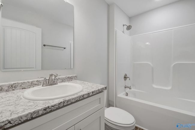 9211 Eagle Trace Dr Se, House other with 4 bedrooms, 2 bathrooms and null parking in Owens Cross Roads AL | Image 6
