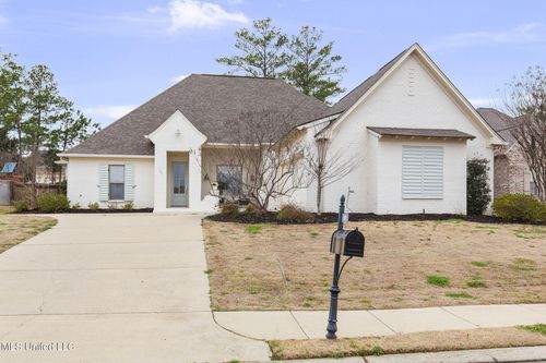 107 Camden Lake Dr, Madison, MS, 39110-7030 | Card Image