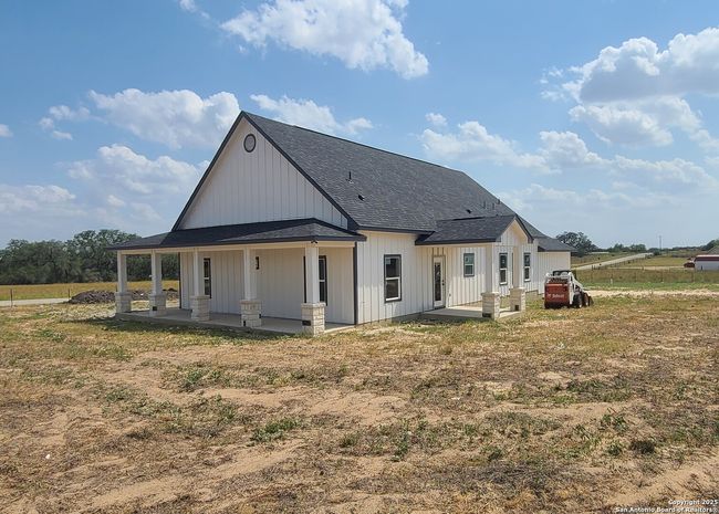 52 Peach Tree Ave, House other with 3 bedrooms, 2 bathrooms and null parking in Poteet TX | Image 22