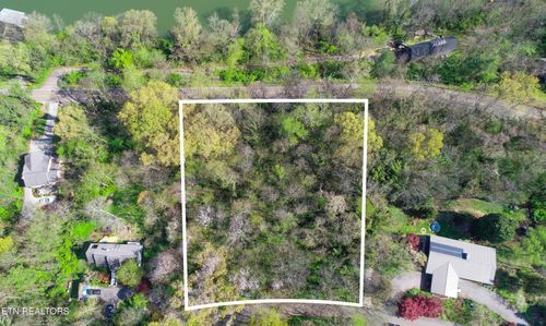 4305 Holston Hills Rd, Knoxville, TN, 37914-4960 | Card Image