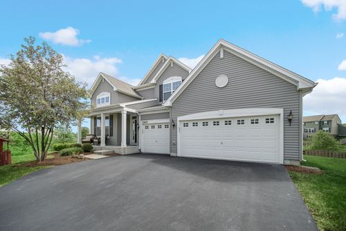 1547 Breckenridge Dr, Volo, IL, 60020-2257 | Card Image