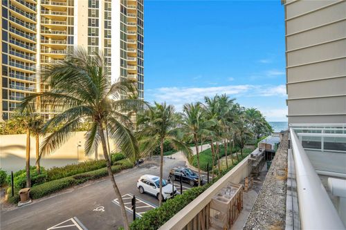 124-19201 Collins Ave, Sunny Isles Beach, FL, 33160-2202 | Card Image