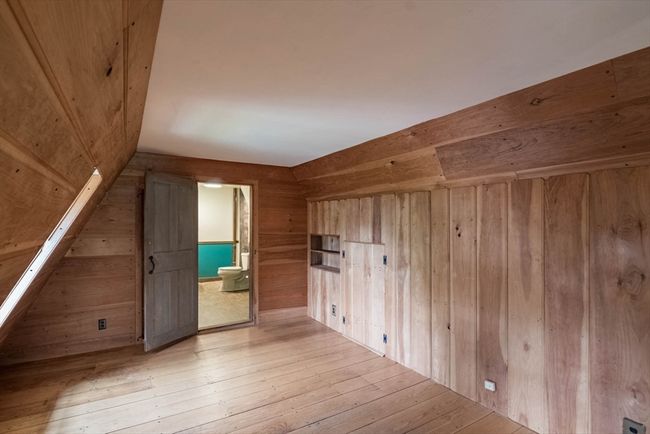 168 N Main St, House other with 4 bedrooms, 2 bathrooms and 7 parking in Sunderland MA | Image 34