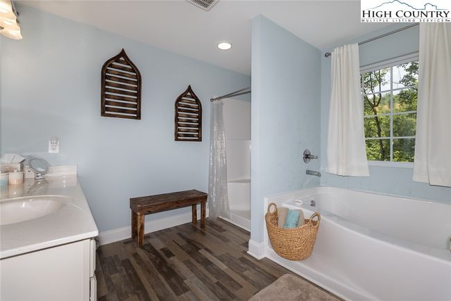 351 Colony Ln, House other with 3 bedrooms, 2 bathrooms and null parking in Purlear NC | Image 36