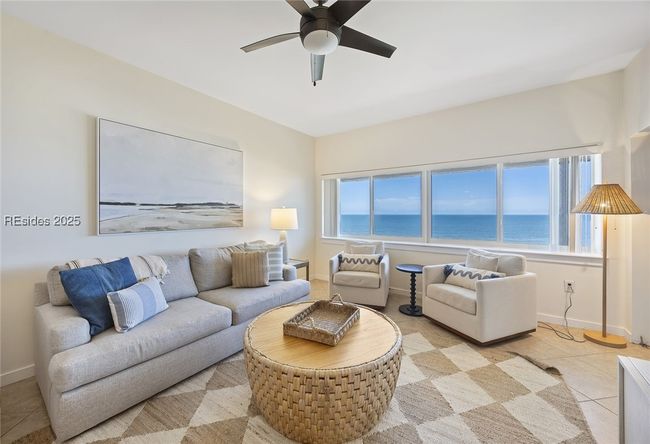 APT-426 - 21 Ocean Ln, Condo with 2 bedrooms, 2 bathrooms and null parking in Hilton Head Island SC | Image 4