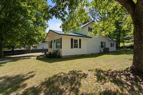 7602 Dugger St, Mount Pleasant, TN, 38474-1820 | Card Image