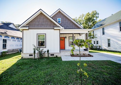 412 E Lincoln St, Tullahoma, TN, 37388-3752 | Card Image