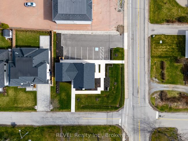 339 Mary St, Home with 0 bedrooms, 0 bathrooms and null parking in Niagara on the Lake ON | Image 13