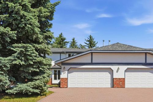22A Woodmeadow Close Sw, Calgary, AB, T2W4L8 | Card Image