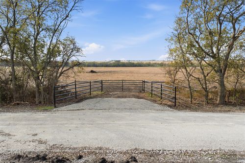 Tract 5, TBD County Road 3204, Abbott, TX, 76621 | Card Image