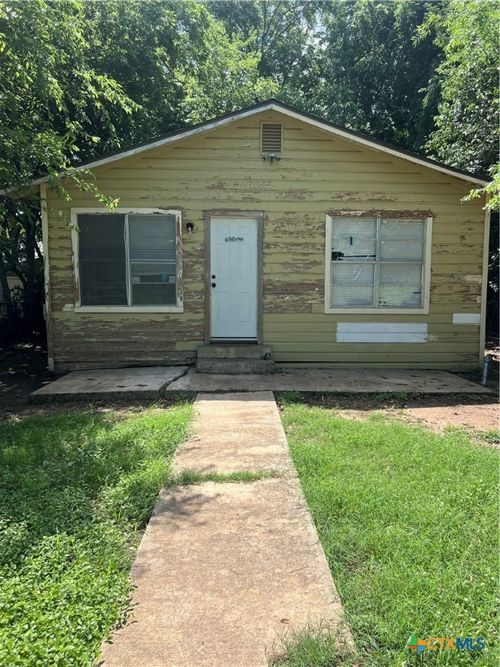 410 Railroad St, San Marcos, TX, 78666-6112 | Card Image