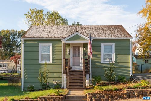 216 Palatine Ave, CHARLOTTESVILLE, VA, 22902-6342 | Card Image