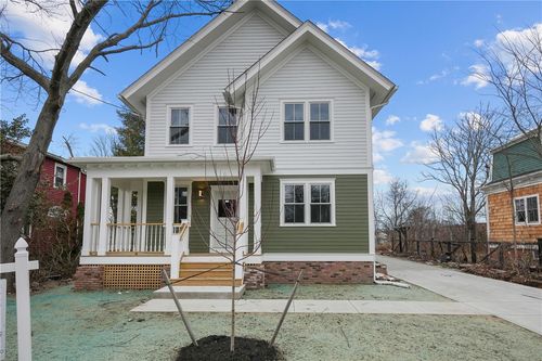 183 Congress Ave, Providence, RI, 02907-1719 | Card Image