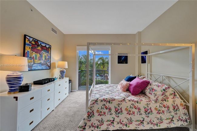 APT-104 - 2601 14 Th Ave, Condo with 2 bedrooms, 3 bathrooms and null parking in Wilton Manors FL | Image 42