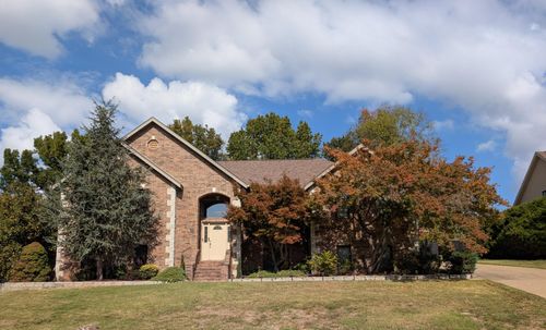 4365 E University Street, Springfield, MO, 65809 | Card Image