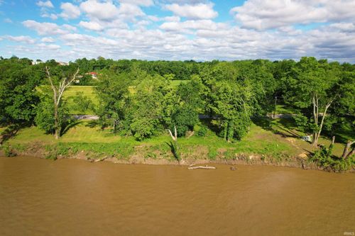 839 Hydraulic Ave, Mount Carmel, IL, 62863 | Card Image