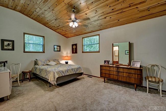 75 Gunpoint Rd, House other with 2 bedrooms, 2 bathrooms and null parking in Cullowhee NC | Image 13