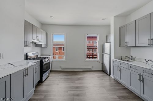 5-76 Market St, Paterson, NJ, 07505-1208 | Card Image
