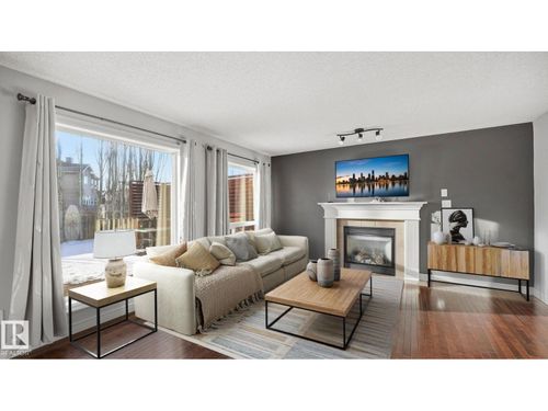 9 Hickory Trail, Spruce Grove, AB, T7X0A6 | Card Image