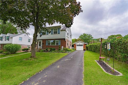 820 Evergreen Street, Emmaus Borough, PA, 18049 | Card Image