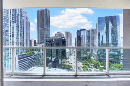 2004-1250 S Miami Ave, Miami, FL, 33130-4114 | Card Image