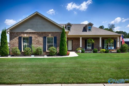100 Ivy Meadow Cir, Hazel Green, AL, 35750-8734 | Card Image