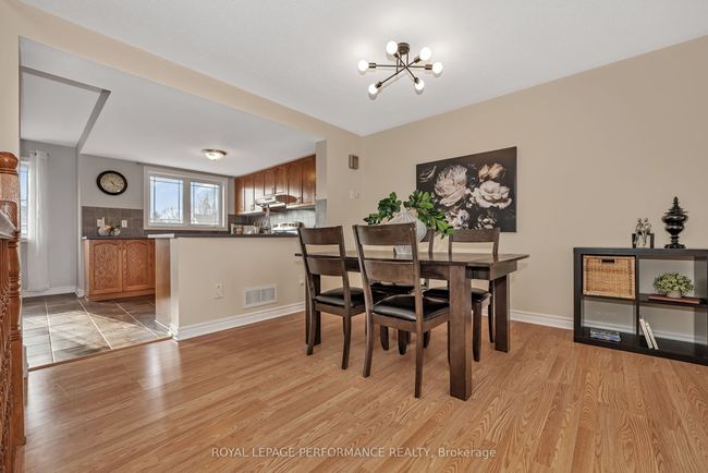 A - 22 Steel St, House attached with 3 bedrooms, 3 bathrooms and 1 parking in Gloucester ON | Image 9