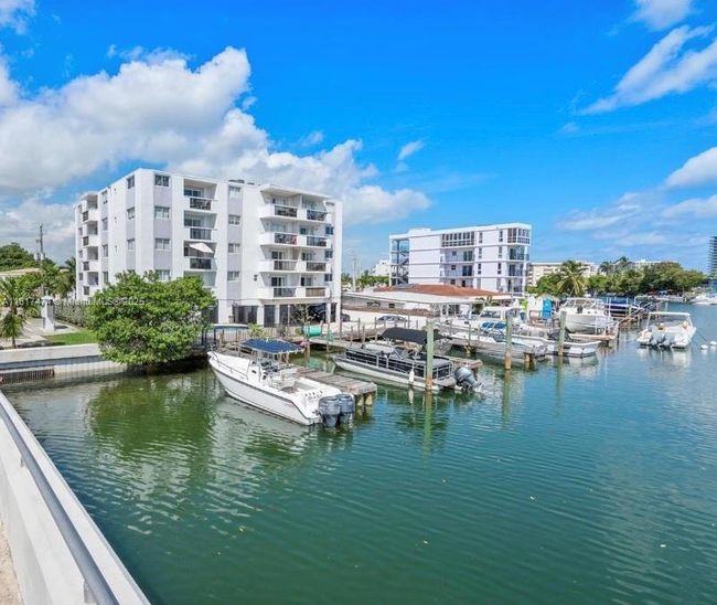 APT-505 - 8101 Crespi Blvd, Condo with 1 bedrooms, 2 bathrooms and null parking in Miami Beach FL | Image 25