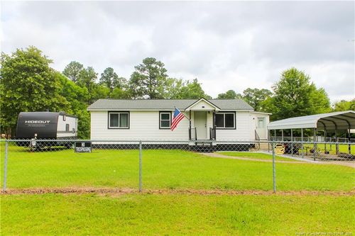 411 Rainey Dr, Spring Lake, NC, 28390-7954 | Card Image