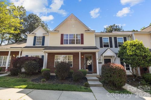 213 Butler Pl, Fort Mill, SC, 29715-8201 | Card Image