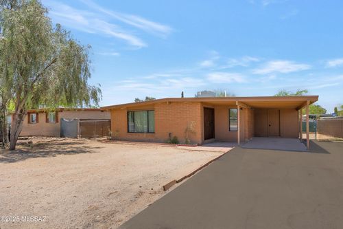 2974 S Kolb Rd, Tucson, AZ, 85730-1748 | Card Image