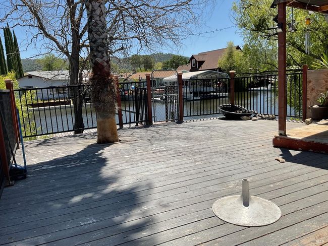 588 Pebble Way, House other with 4 bedrooms, 2 bathrooms and 4 parking in Clearlake Oaks CA | Image 24