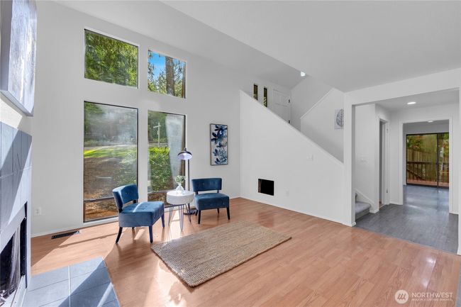 21827 4th Avenue Se, House other with 3 bedrooms, 3 bathrooms and 2 parking in Bothell WA | Image 8