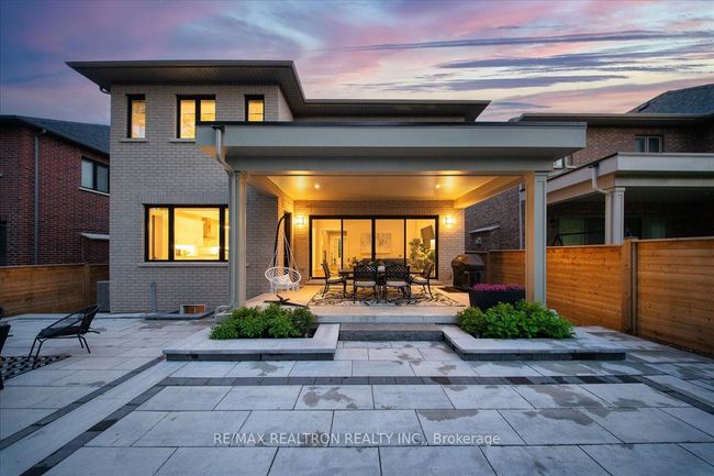 92 Klees Cres, House other with 4 bedrooms, 4 bathrooms and 2 parking in Aurora ON | Image 6