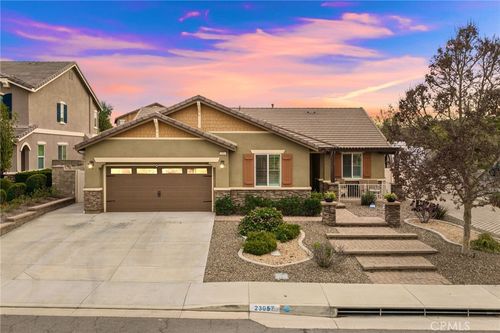 23057 Seattle Ridge Rd, Wildomar, CA, 92595-7536 | Card Image