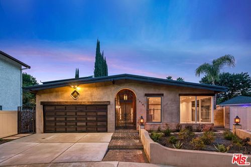 16141 Bayberry Pl, Sherman Oaks, CA, 91403-4711 | Card Image