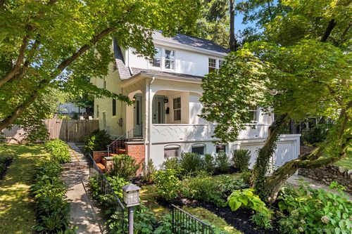 37 Devries Ave, Sleepy Hollow, NY, 10591-1602 | Card Image